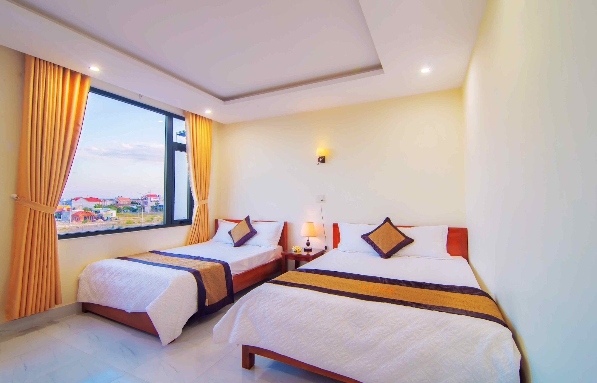 Luxe Hotel Ngu Hanh Son Exterior photo